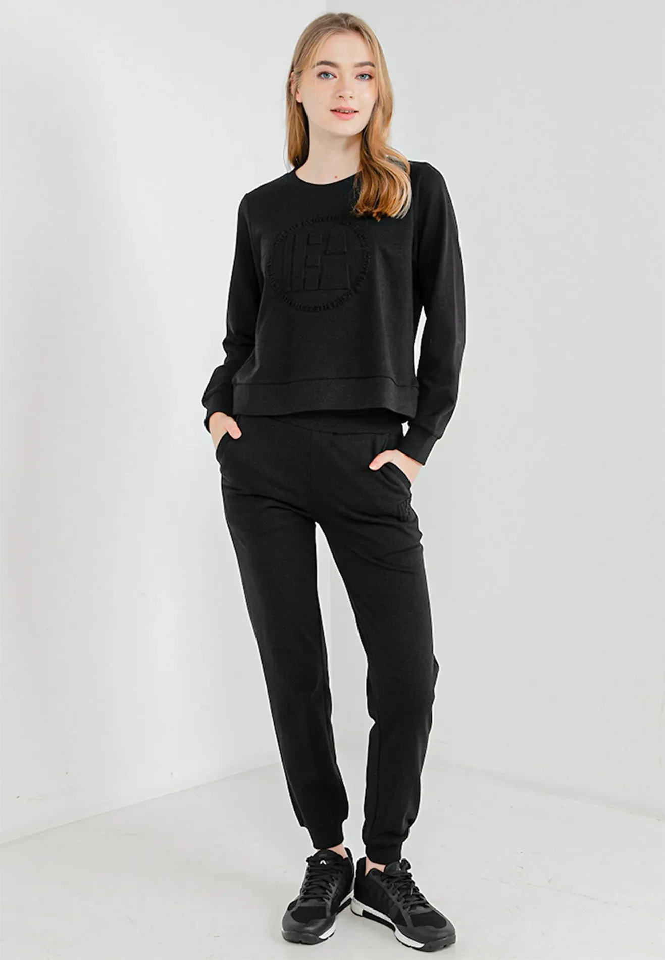 ELLE Active Embossed Logo Long Sleeves Sweater