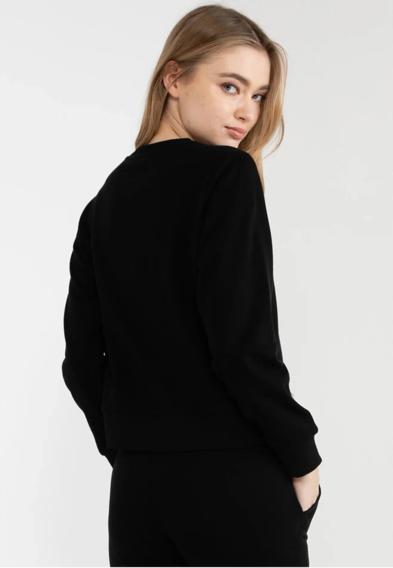 ELLE Active Embossed Logo Long Sleeves Sweater