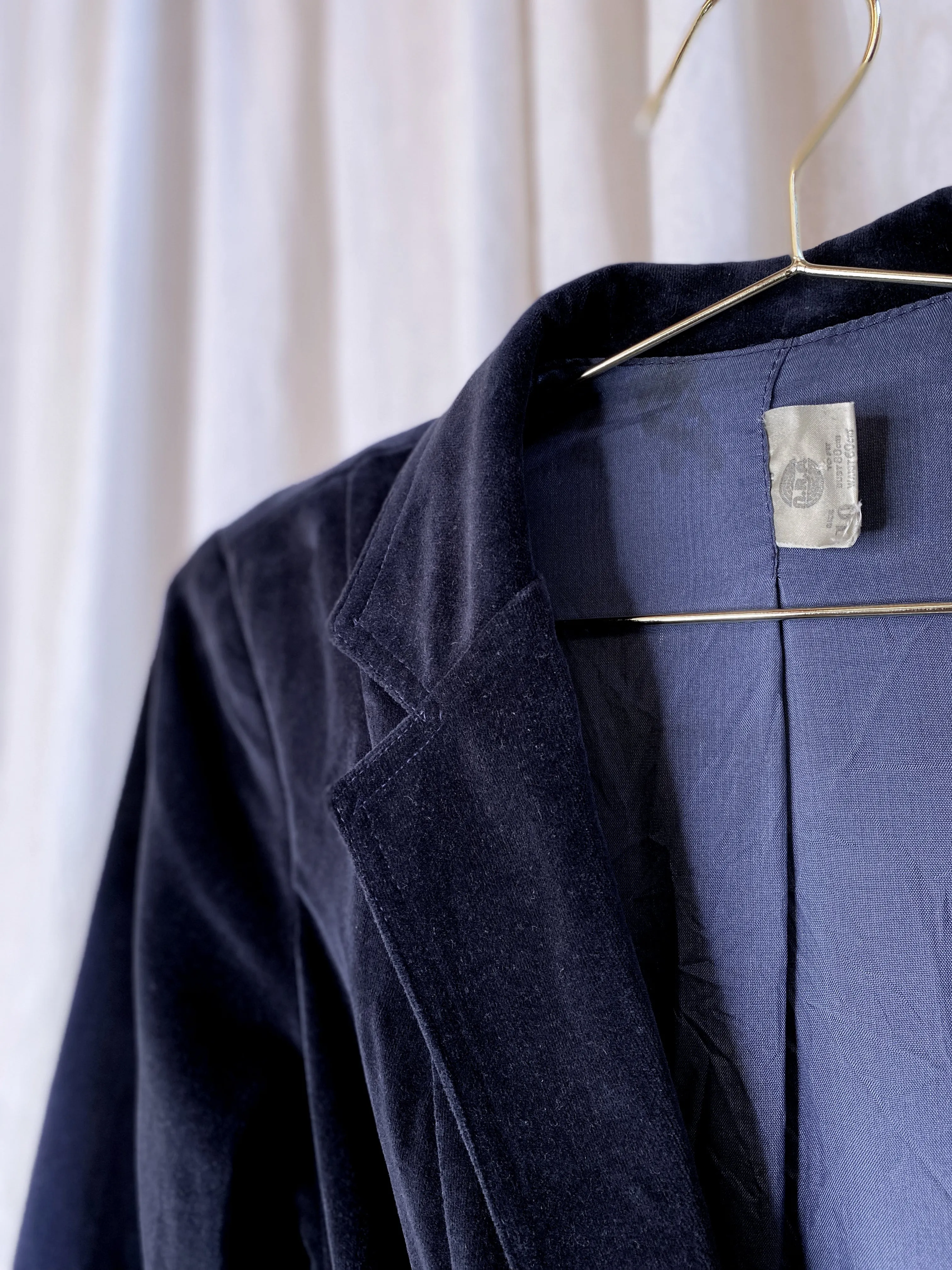 VINTAGE VELVET BLAZER [ Navy Blue Cotton, Size Small ]